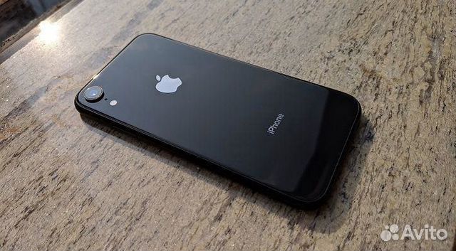 iPhone XR iPhone XR