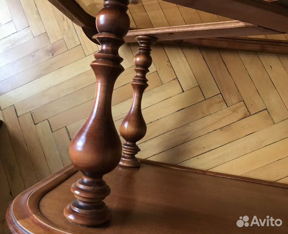 Стол журнальный стекляный/ дерево массив