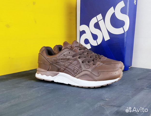 Asics кроссовки новые мужские коричневые Asics кроссовки новые мужские коричневые