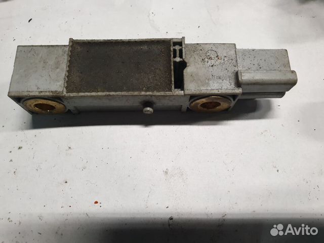 Датчик AIR BAG Volvo S60 V70 XC70 S80 Вольво