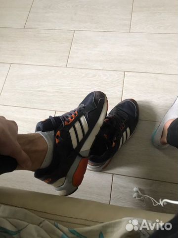 Кроссовки adidas