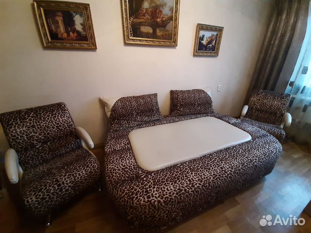 Диван раскладной и 2 кресла Диван раскладной и 2 кресла