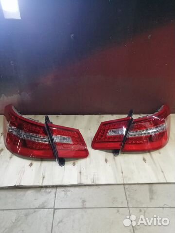 Задний левый внутренний Фонарь Mercedes W207