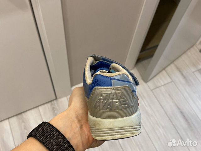 Кроссовки adidas 27р Кроссовки adidas 27р