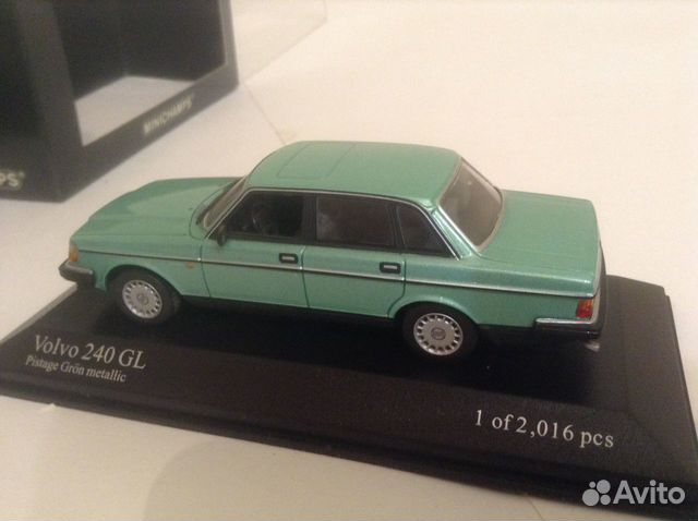 minichamps volvo 240