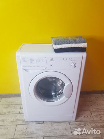 Стиральная машина by Indesit Стиральная машина by Indesit