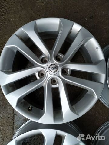 Диски бу оригинал R17 на Nissan