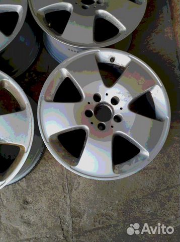 Диски бу оригинал R17 LU на Mercedes