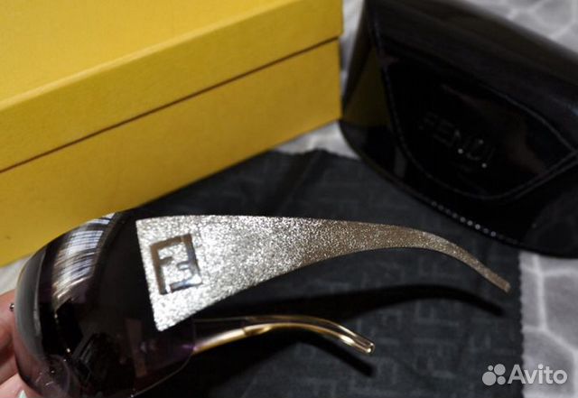 Очки солнечные Fendi. Оригинал. Новые Очки солнечные Fendi. Оригинал. Новые