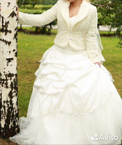 Свадебное платье с жакетом Свадебное платье с жакетом