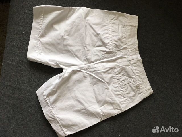 Шорты-бермуды из хлопка размер S-42 Шорты-бермуды из хлопка размер S-42