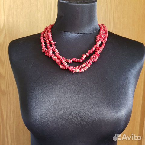 Комплект из красного коралла