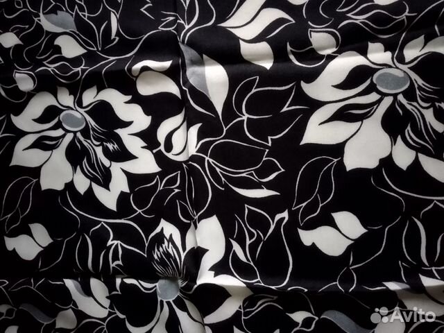 Шелк. Ткань СССР. Черно-белые цветы. Винтаж