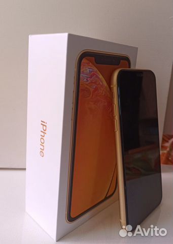 Телефон iPhone XR 128