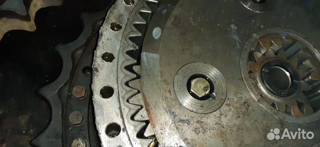 Редуктор хода экскаватора Komatsu PC1250-7 Редуктор хода экскаватора Komatsu PC1250-7