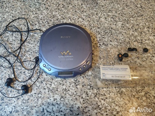 Sony Walkman d-e221 Sony Walkman d-e221