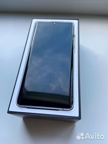 Продам смартфон Xiaomi Mi Note 10 128 гб белый Продам смартфон Xiaomi Mi Note 10 128 гб белый