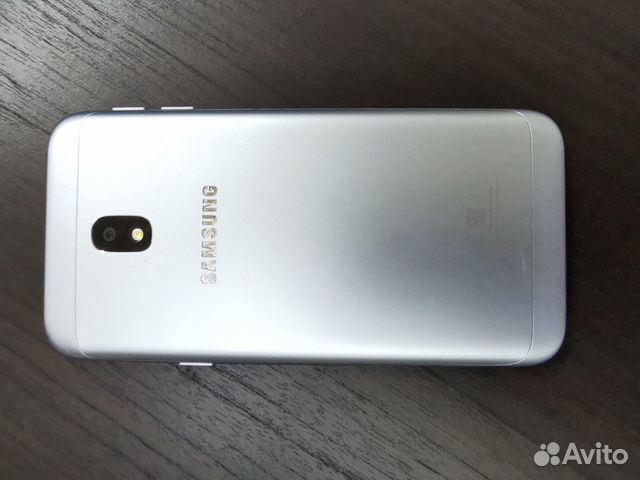 Телефон Samsung J3 2017 Телефон Samsung J3 2017