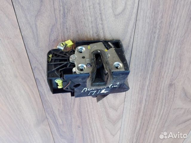 Замок двери передний левый Renault Logan 2 Логан 2