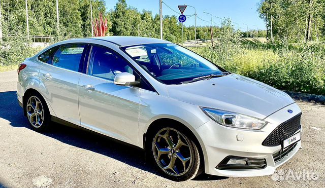 Ford Focus 1.6 AMT, 2011, 168 000 км Ford Focus 1.6 AMT, 2011, 168 000 км