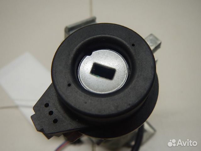 Замок зажигания VW Tiguan Замок зажигания VW Tiguan