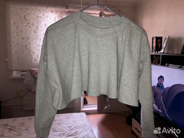 Кофта- топ с длинным рукавом Кофта- топ с длинным рукавом