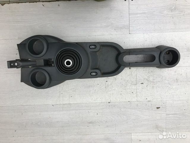 Центральная консоль Mitsubishi Colt Z34A 4A90 2008 Центральная консоль Mitsubishi Colt Z34A 4A90 2008
