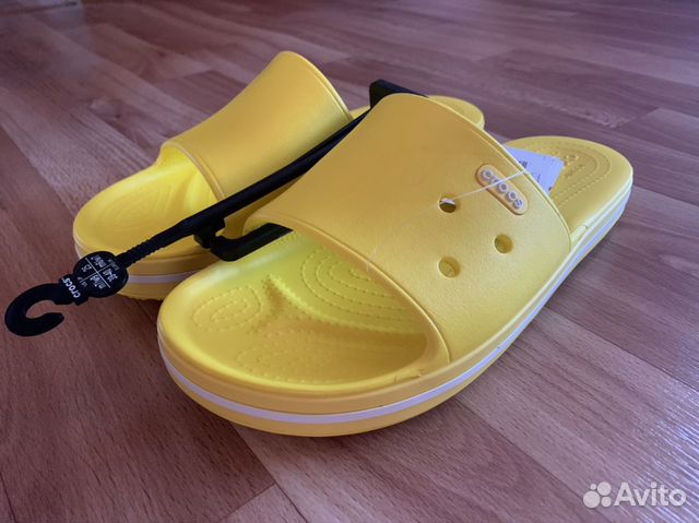 Желтые шлепанцы crocs Crocband III Slide