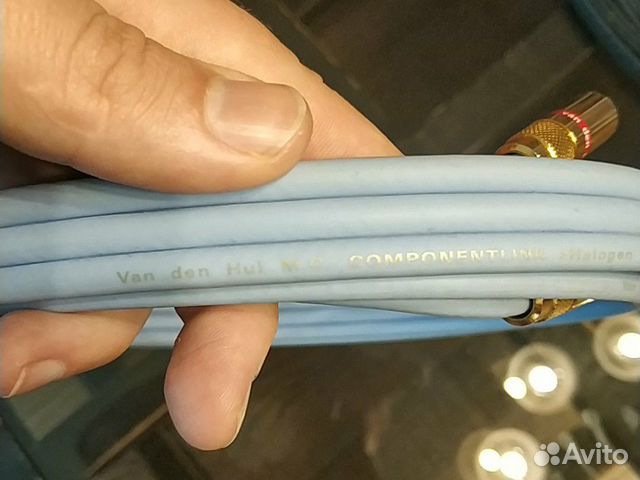 Van den Hul Componentlink 1.5m Coaxial верхний Van den Hul Componentlink 1.5m Coaxial верхний