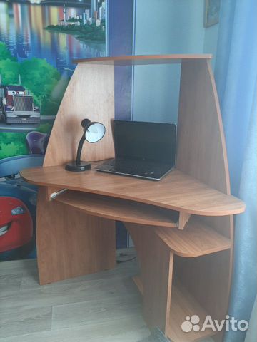 Компьютерный стол Компьютерный стол