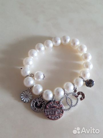 Браслет Chanel из бусин Браслет Chanel из бусин