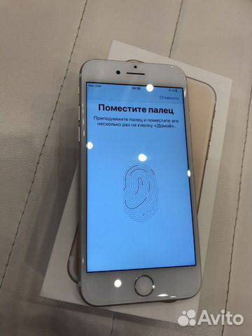 Телефон iPhone Телефон iPhone