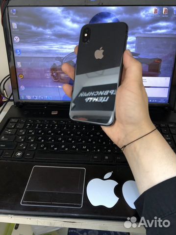 Айфон X 64gb оригинал б/у меняли стекло Айфон X 64gb оригинал б/у меняли стекло