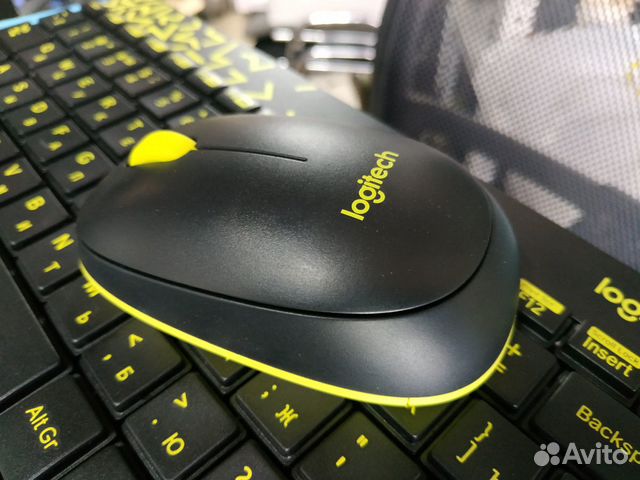 Беспроводная клавиатура+мышь Logitech MK240 Nano Беспроводная клавиатура+мышь Logitech MK240 Nano