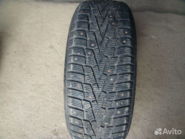 Roadstone Winguard WinSpike 225/55 R17