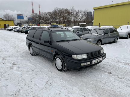 Volkswagen Passat 1.8 МТ, 1995, 270 000 км
