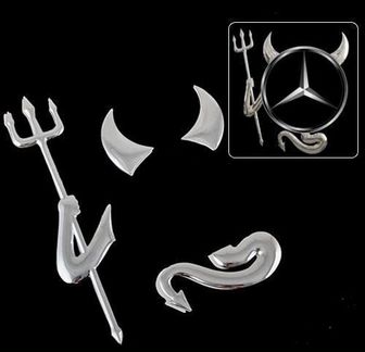 Дьявол наклейка на авто