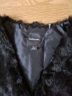 Меховая жилетка