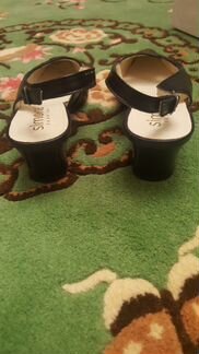 Новые женские туфли(босоножки) из натуральной кожи