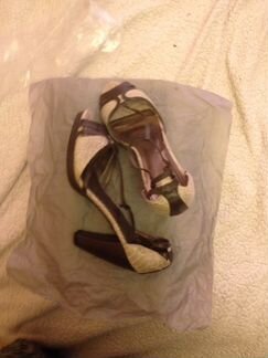 Продам туфли(новые)