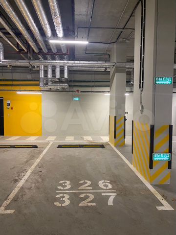 Машиноместо, 14 м²