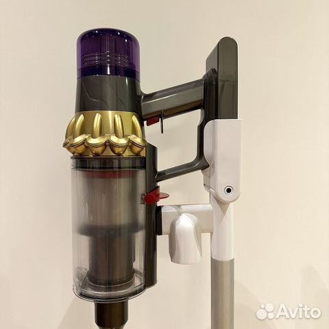 Dyson Absolute Pro V11 gold