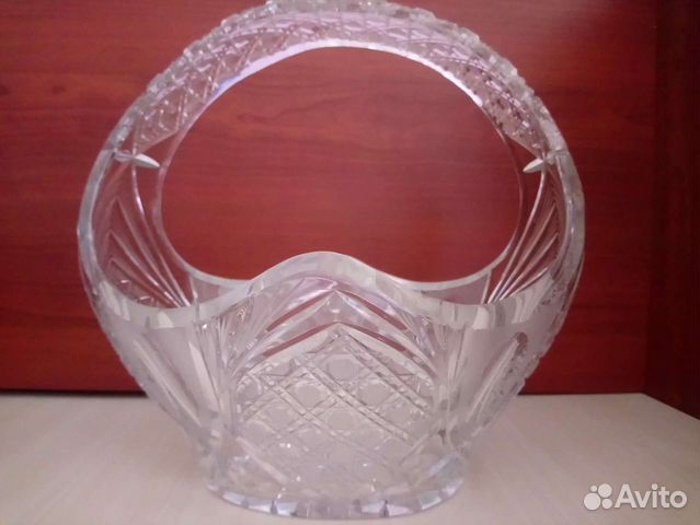 Хрустальная ваза