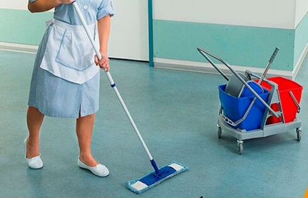 Уборщица на производство