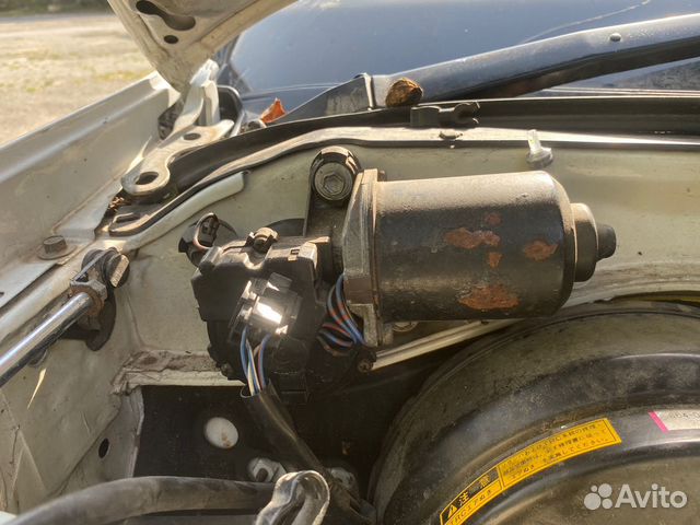 Моторчик стеклоочистителя Toyota Chaser X80