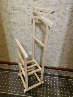 Вешалка напольная для гостиной. Новая