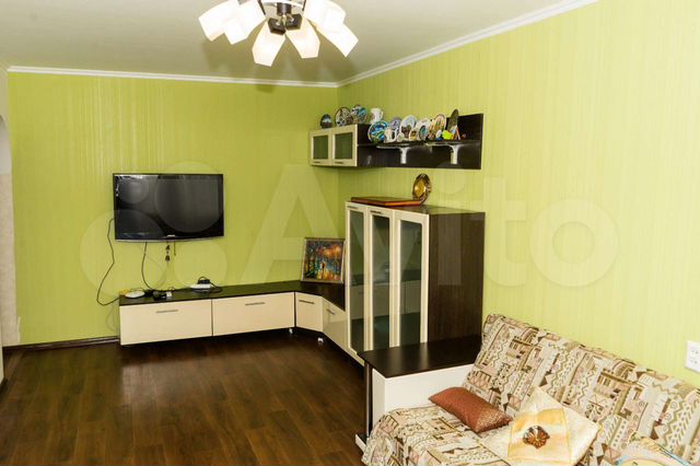 2-к. квартира, 52 м², 5/9 эт.