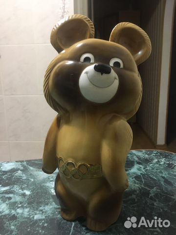 Фарфоровые статуэтки олимпийский мишка