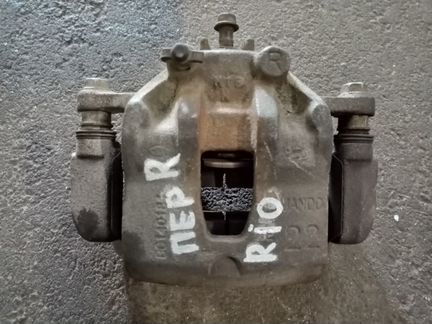 Суппорт передний правый Kia Rio 3 QB 1.4 2012