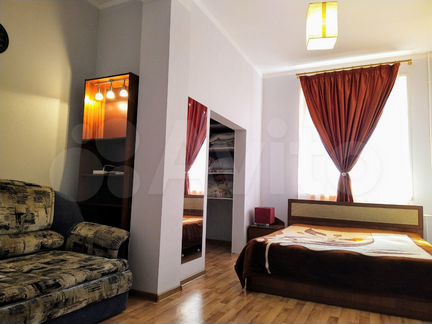 3-к. квартира, 120 м², 17/17 эт.